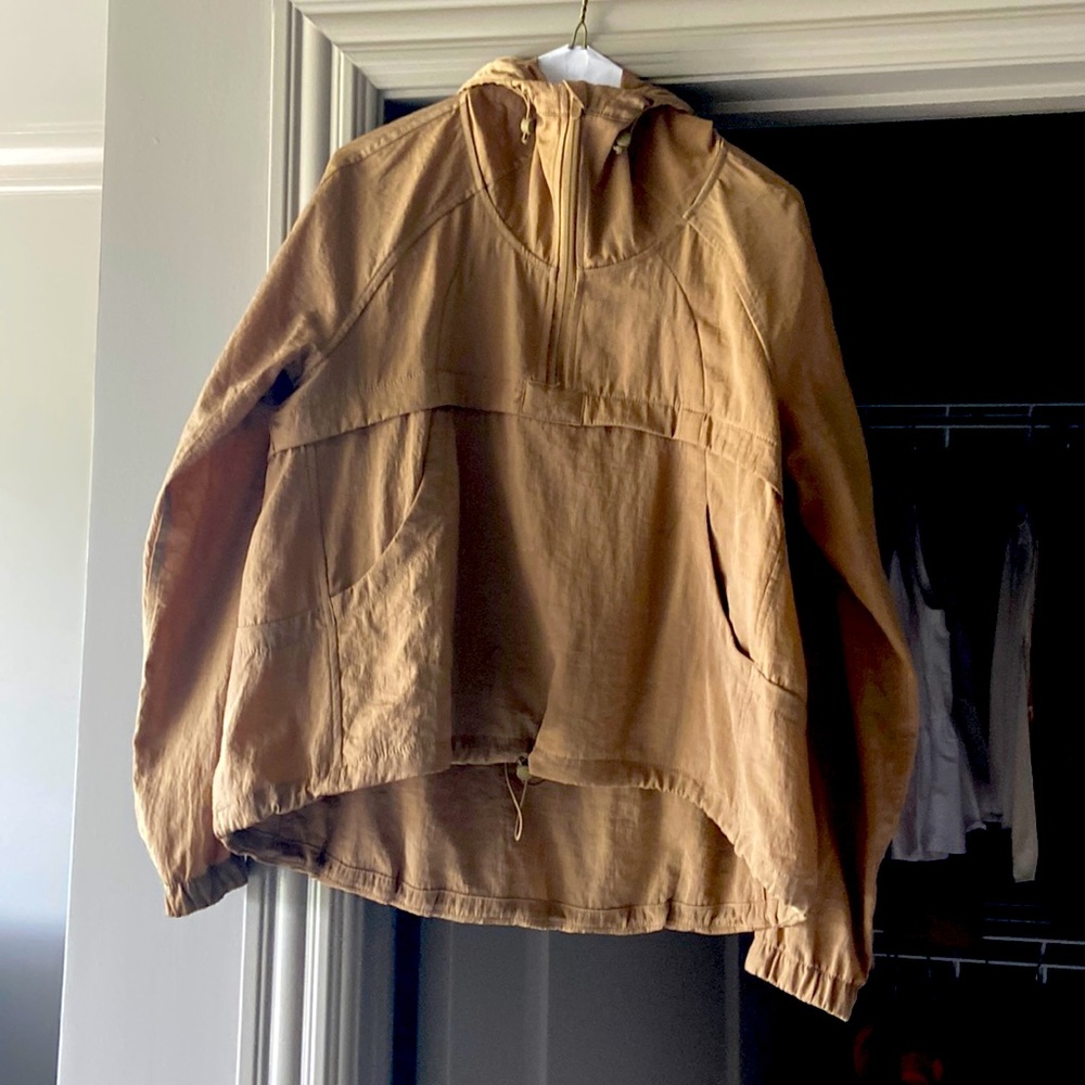 LuLu Lemon tan pop over jacket size XS